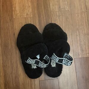 Ugg slides